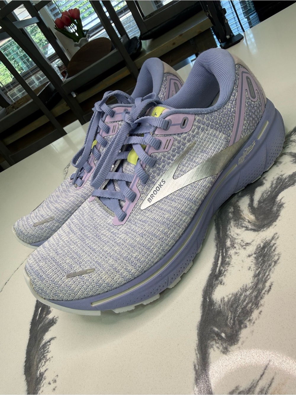 Brooks Ghost 14 Shoes Womens Size 7.5 Lilac & Purple Running Sneakers